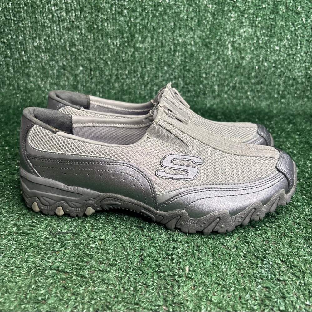 Skechers Compulsions Sport Slip On Zip Silver Shoes Women's Size 7